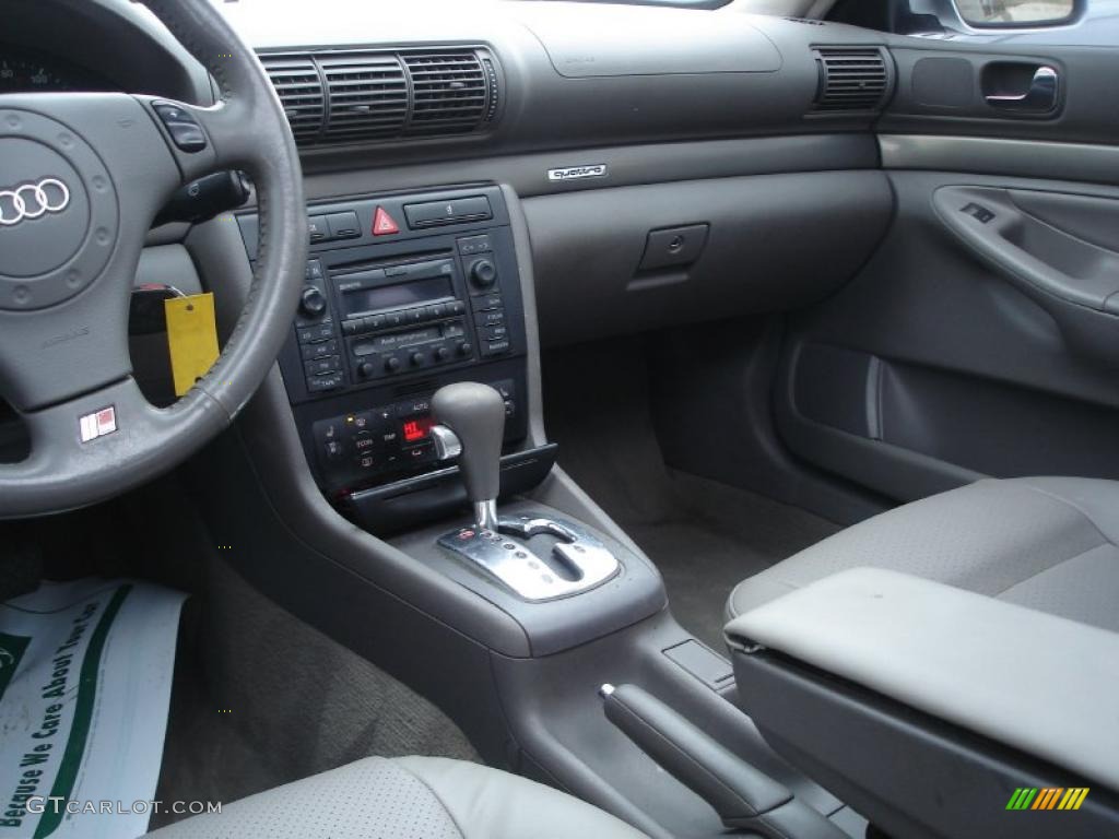 2001 A4 1.8T quattro Sedan - Light Silver Metallic / Opal Grey photo #13