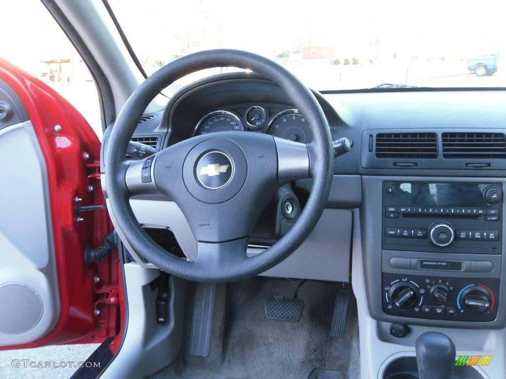 2008 Cobalt LS Sedan - Victory Red / Gray photo #21