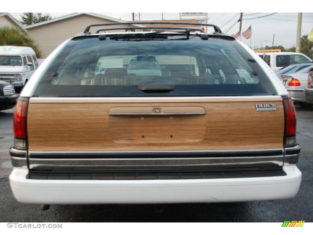 1996 Roadmaster Estate Wagon - Bright White / Beige photo #10