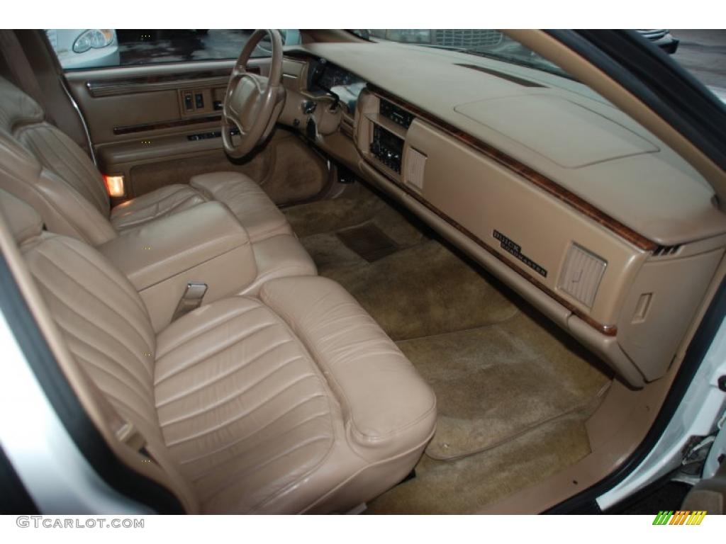 1996 Roadmaster Estate Wagon - Bright White / Beige photo #18