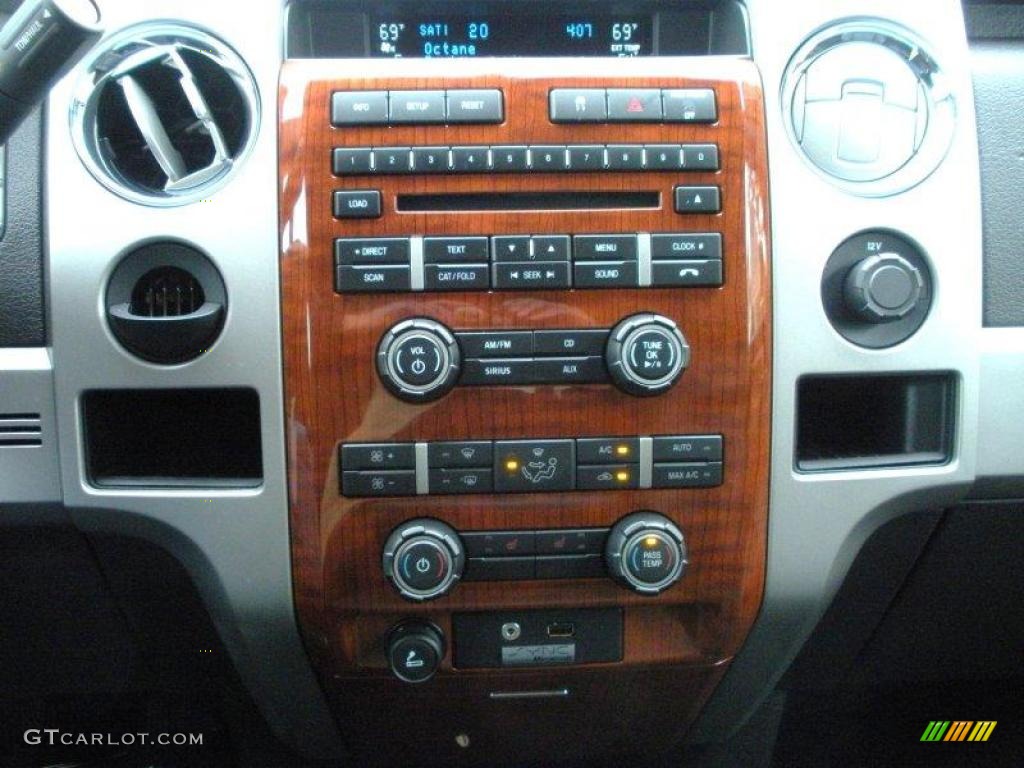 2010 F150 Lariat SuperCrew - Red Candy Metallic / Black photo #10