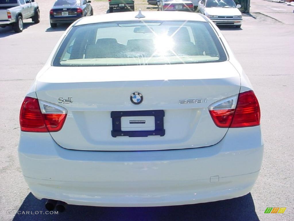 2007 3 Series 328i Sedan - Alpine White / Beige photo #4