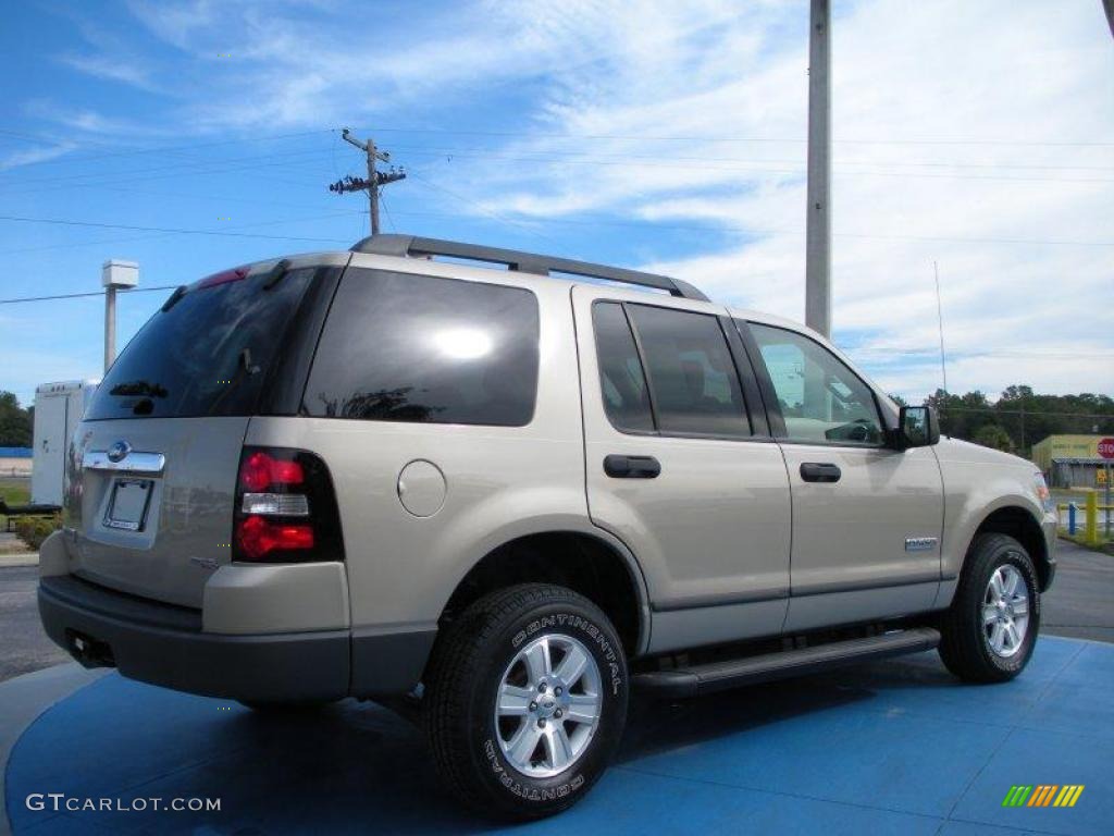 2006 Explorer XLS - Pueblo Gold Metallic / Stone photo #5