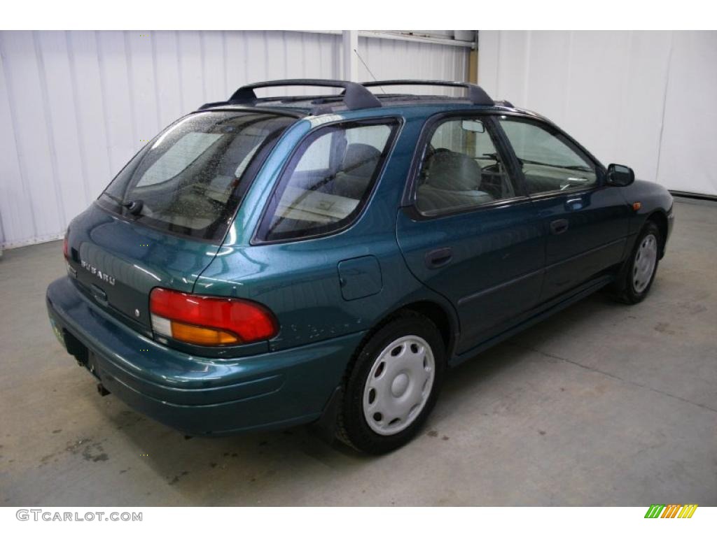 1998 Impreza L Wagon - Acadia Green Pearl Metallic / Gray photo #5