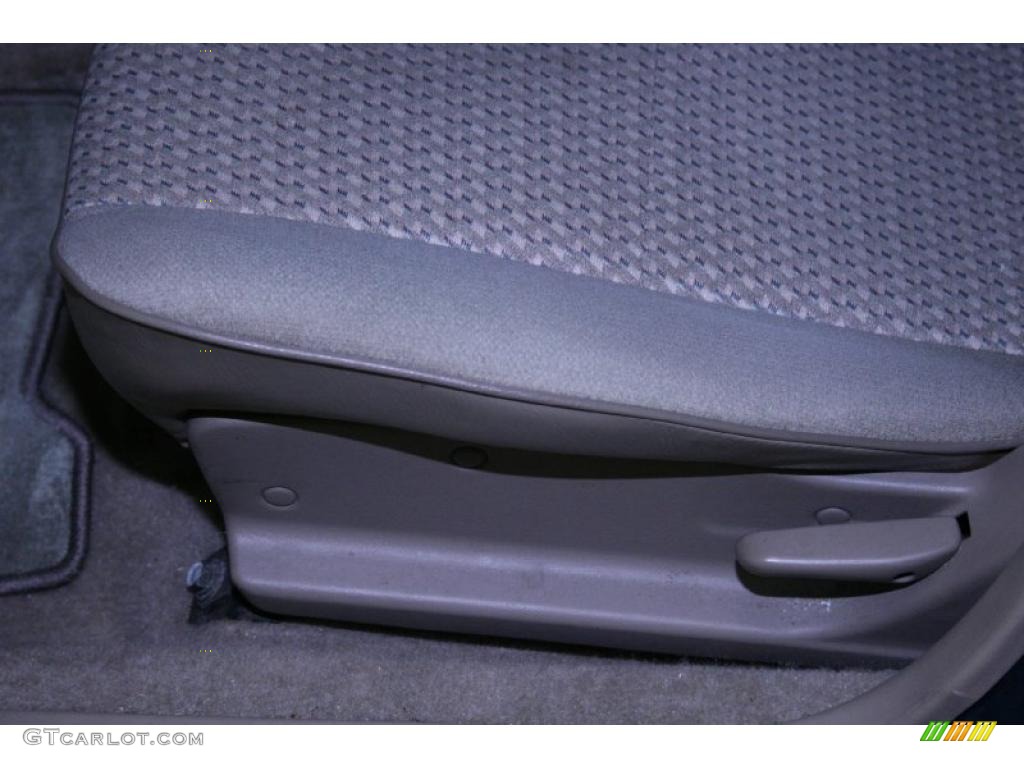 1998 Impreza L Wagon - Acadia Green Pearl Metallic / Gray photo #34