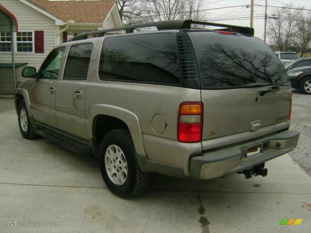 2003 Suburban 1500 Z71 4x4 - Sandalwood Metallic / Tan/Neutral photo #6