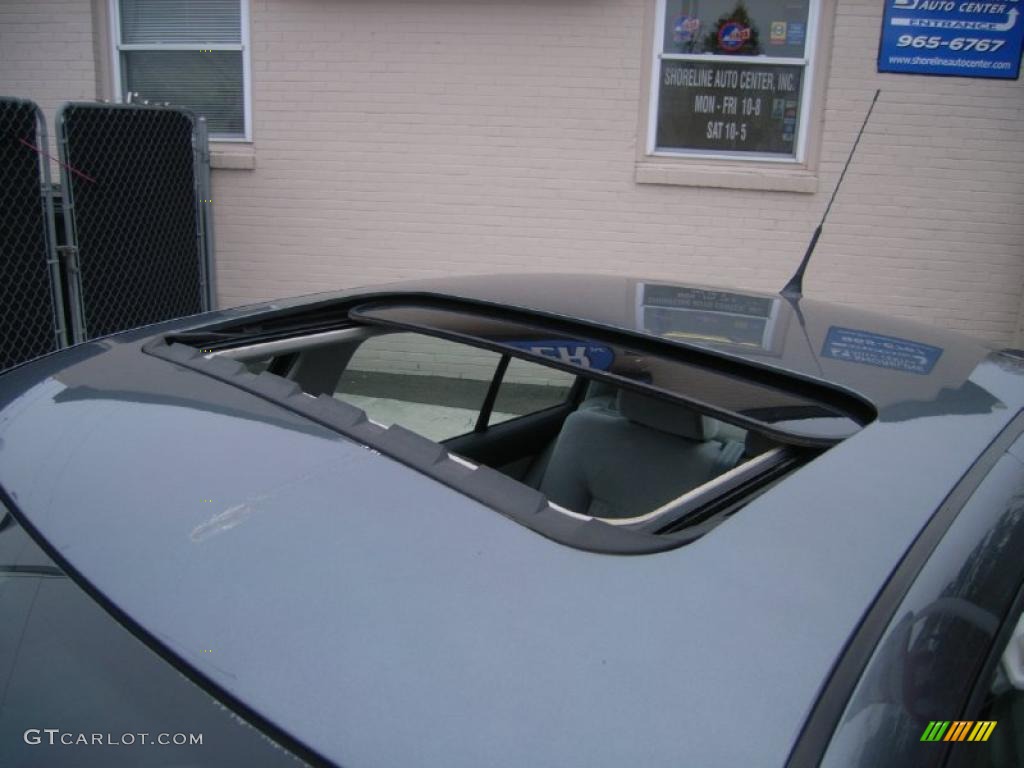 2003 Jetta GLS 1.8T Sedan - Platinum Grey Metallic / Grey photo #9