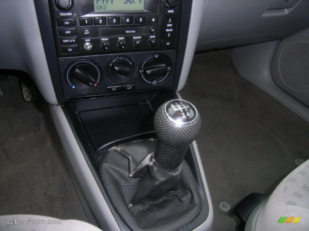 2003 Jetta GLS 1.8T Sedan - Platinum Grey Metallic / Grey photo #19