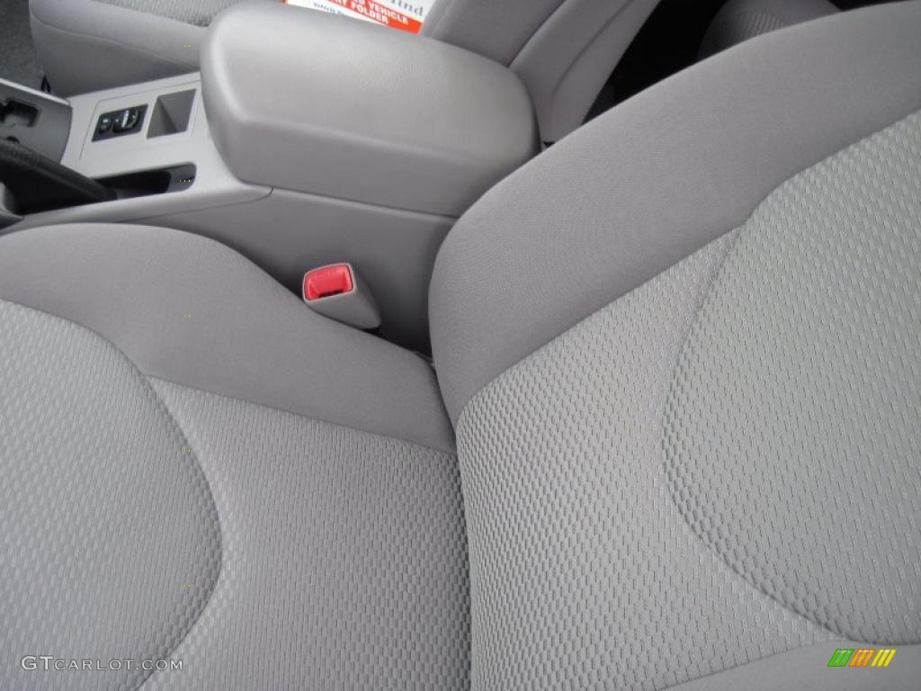 2007 RAV4 Limited 4WD - Nautical Blue Metallic / Taupe photo #11