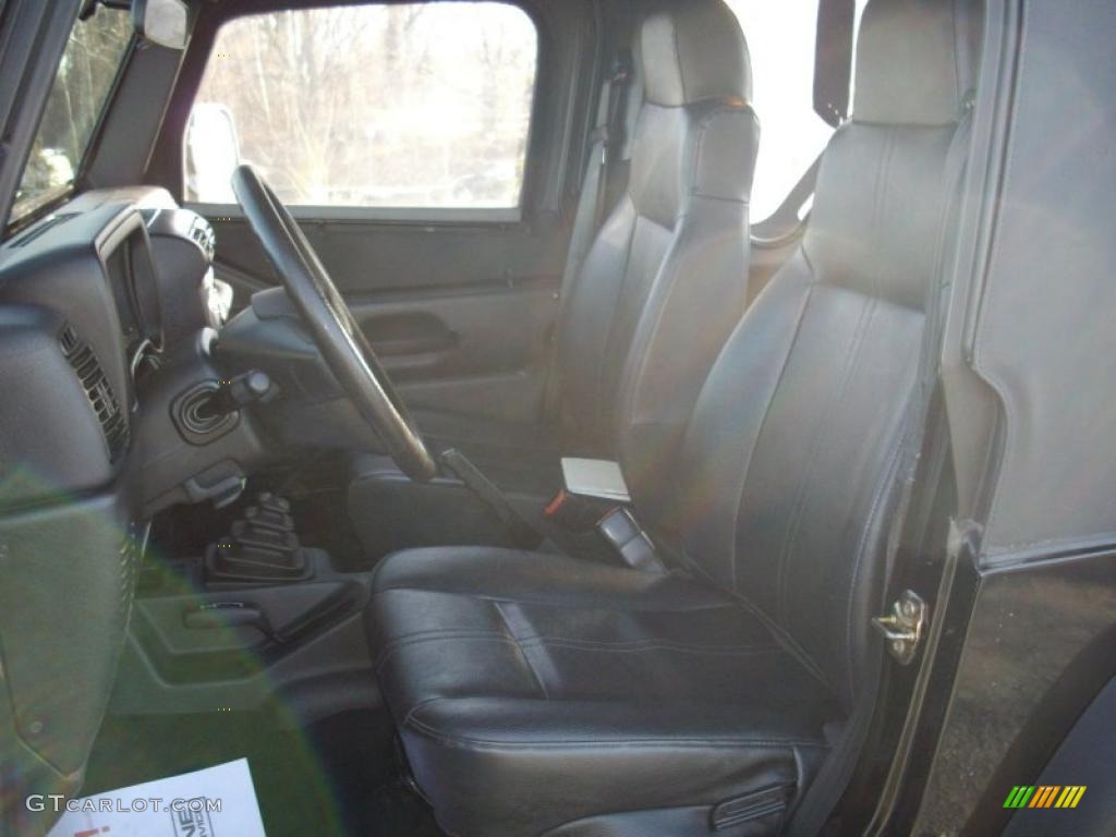 2004 Wrangler SE 4x4 - Black / Dark Slate Gray photo #6