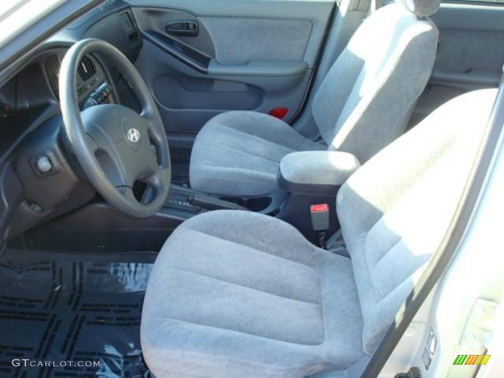 2004 Elantra GLS Sedan - Sterling Silver / Gray photo #10