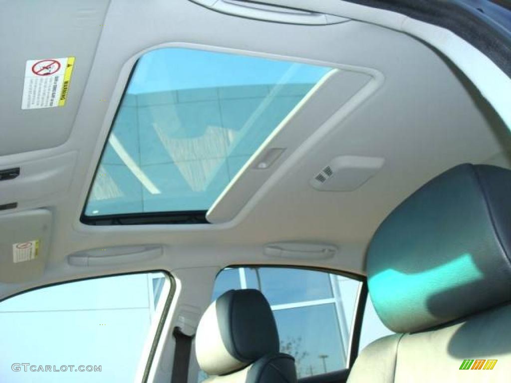 2004 3 Series 325xi Sedan - Jet Black / Black photo #11