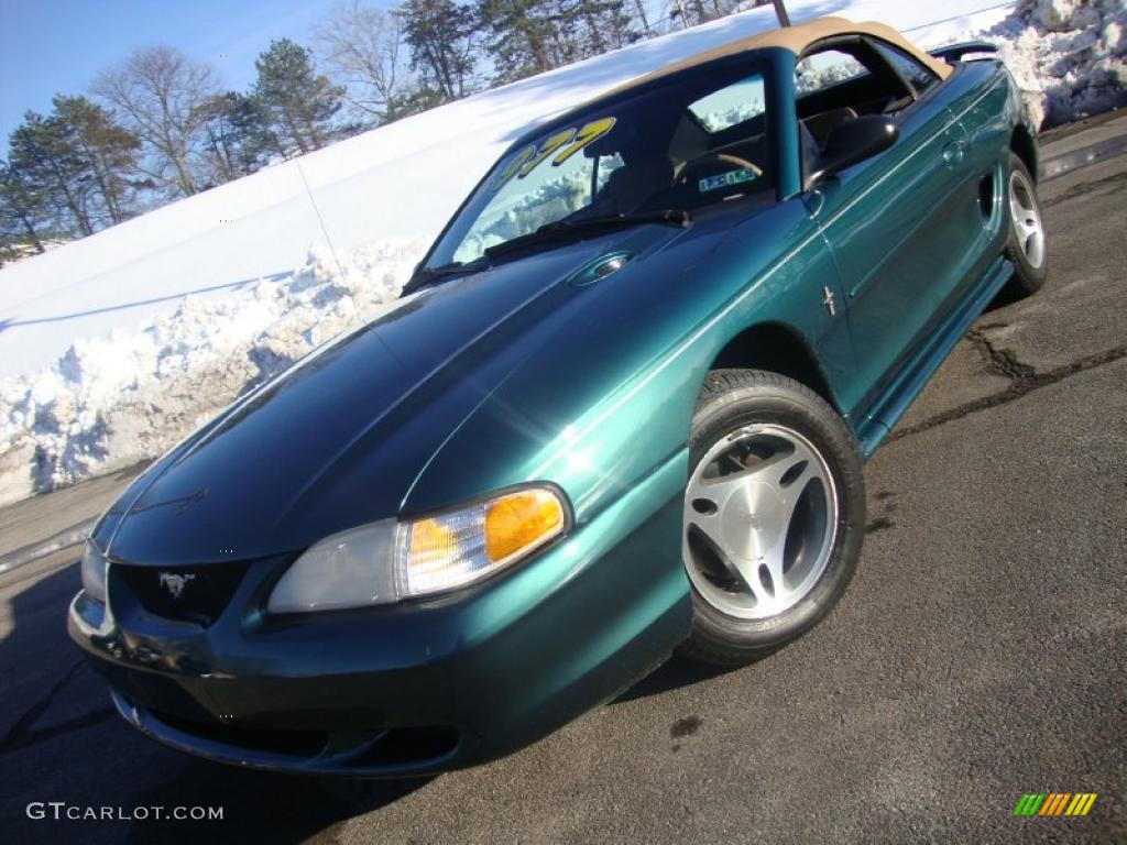 1998 Mustang V6 Convertible - Dark Green Satin Metallic / Saddle photo #35