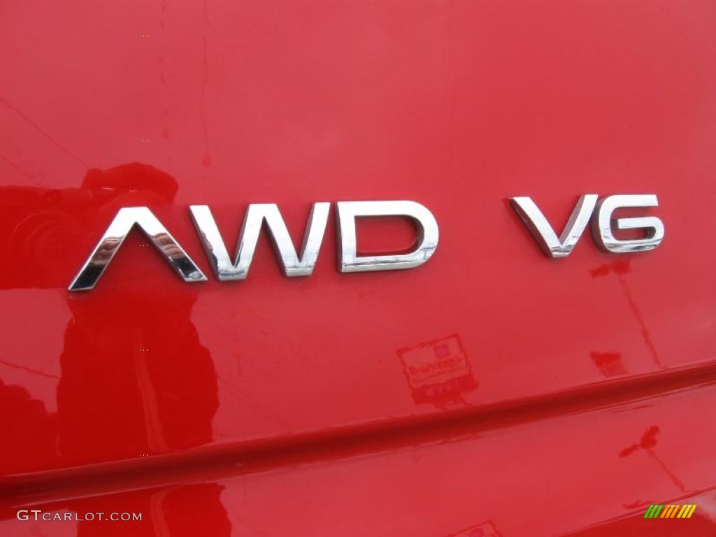 2005 VUE V6 AWD - Chili Pepper Red / Gray photo #14