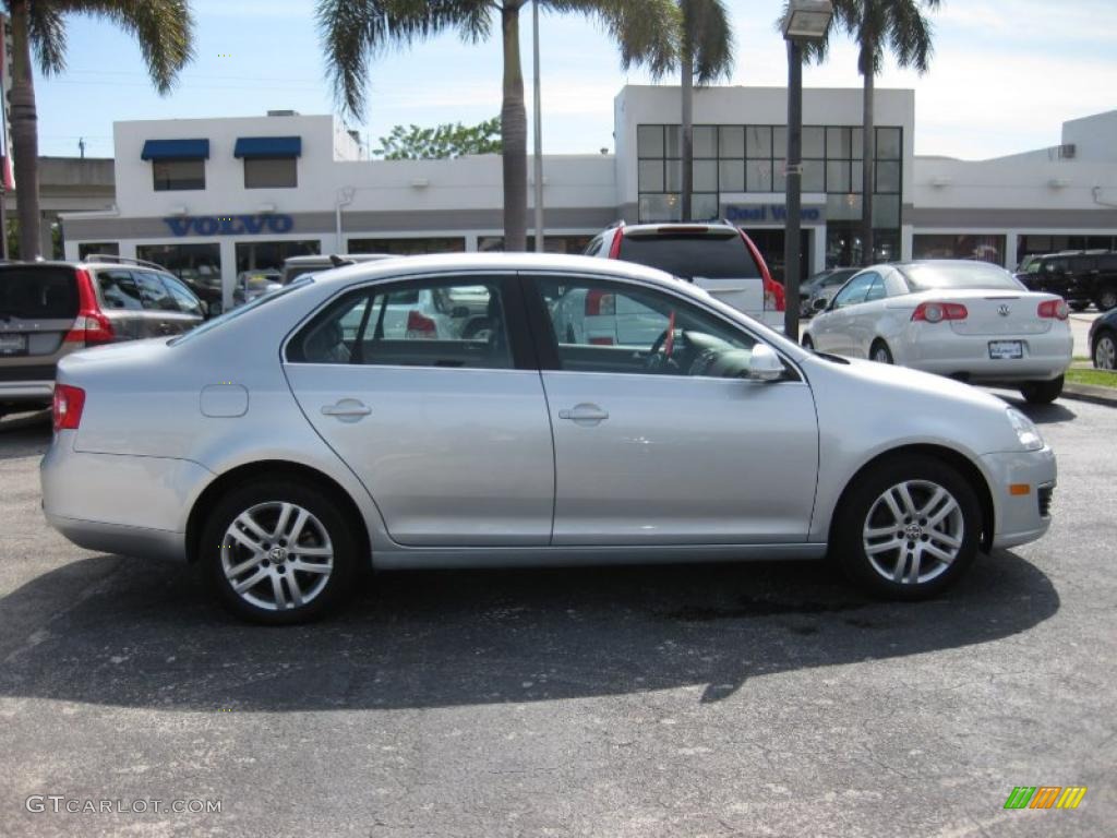 2007 Jetta 2.5 Sedan - Reflex Silver Metallic / Anthracite photo #2