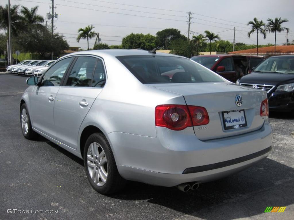 2007 Jetta 2.5 Sedan - Reflex Silver Metallic / Anthracite photo #5