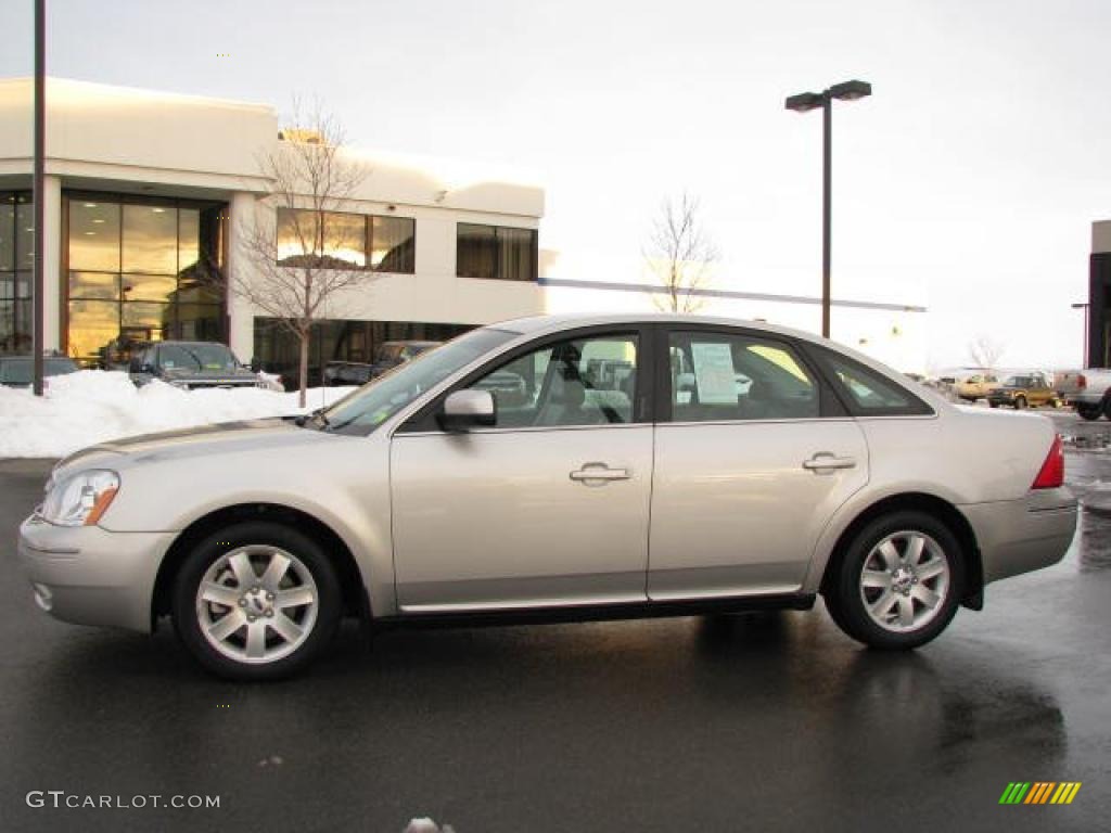 Silver Birch Metallic Ford Five Hundred