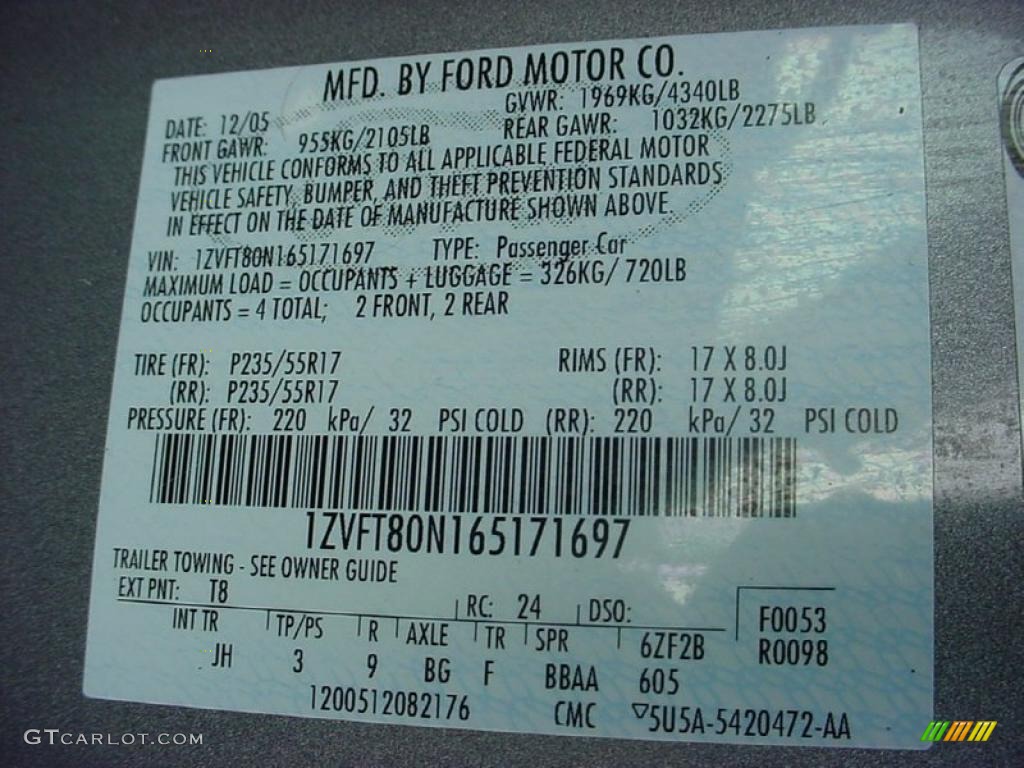 2006 Mustang V6 Premium Coupe - Tungsten Grey Metallic / Light Parchment photo #17