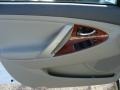 Super White - Camry XLE Photo No. 6