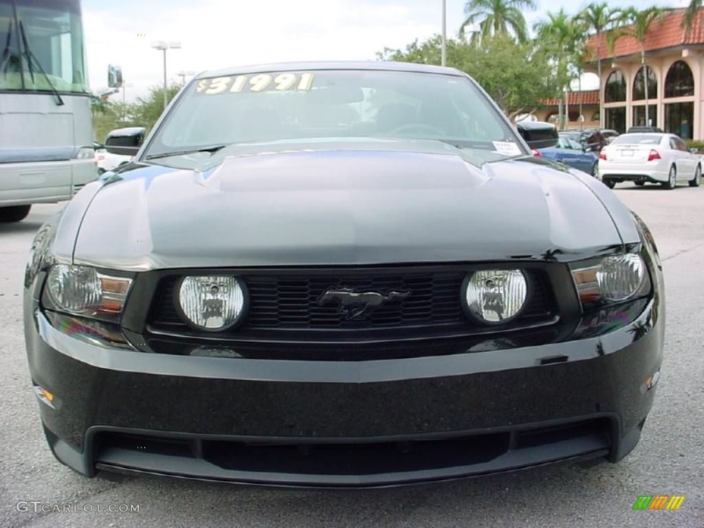 2010 Mustang GT Premium Coupe - Black / Charcoal Black photo #8