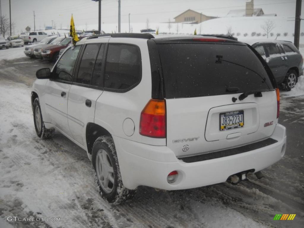 2008 Envoy SLE 4x4 - Summit White / Ebony photo #4