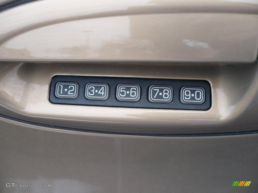 1999 Sable LS Sedan - Light Prairie Tan Metallic / Prairie Tan photo #19