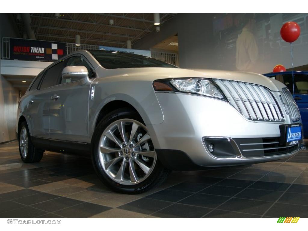 Ingot Silver Metallic Lincoln MKT