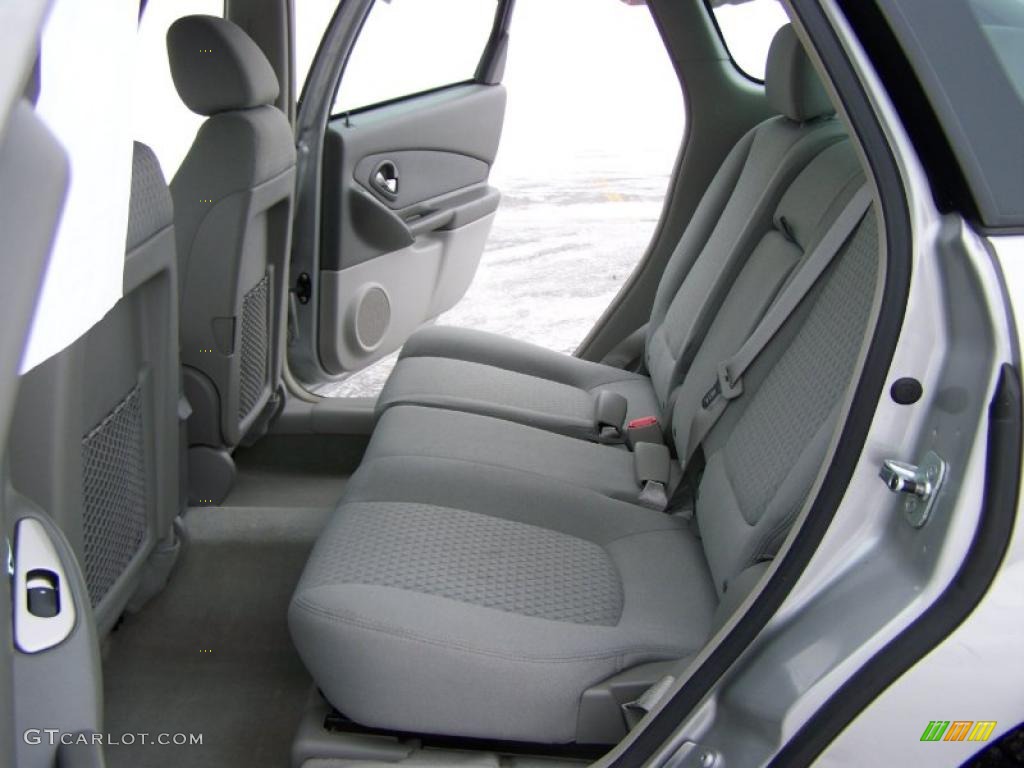2006 Malibu Maxx LT Wagon - Silverstone Metallic / Titanium Gray photo #12