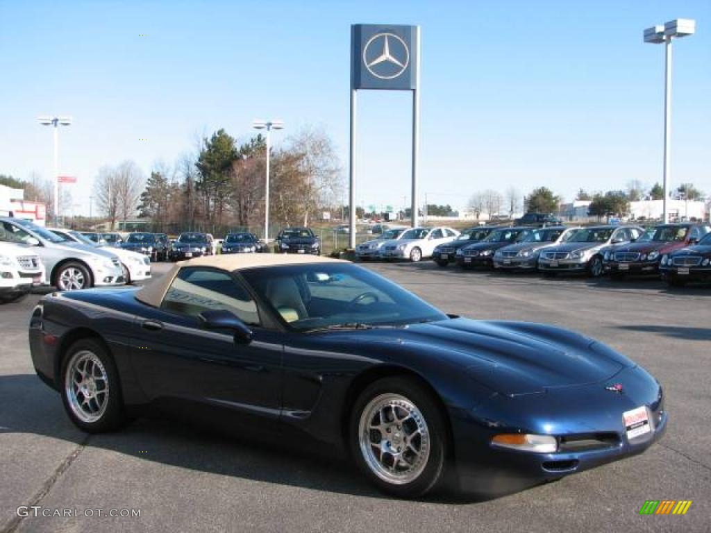 2001 Corvette Convertible - Navy Blue Metallic / Light Oak photo #3