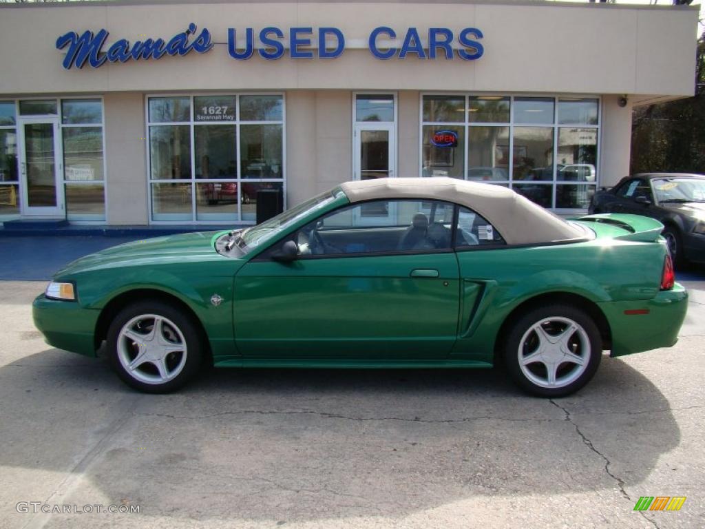 1999 Electric Green Metallic Ford Mustang Gt Convertible