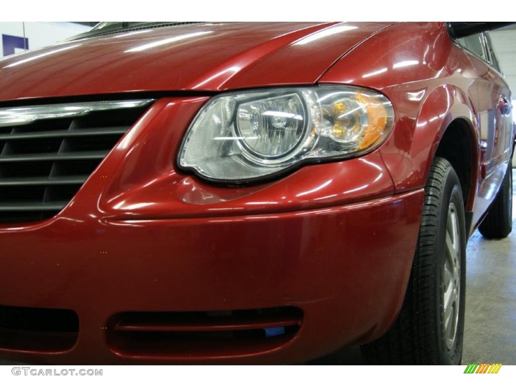 2006 Town & Country LX - Inferno Red Pearl / Medium Slate Gray photo #4
