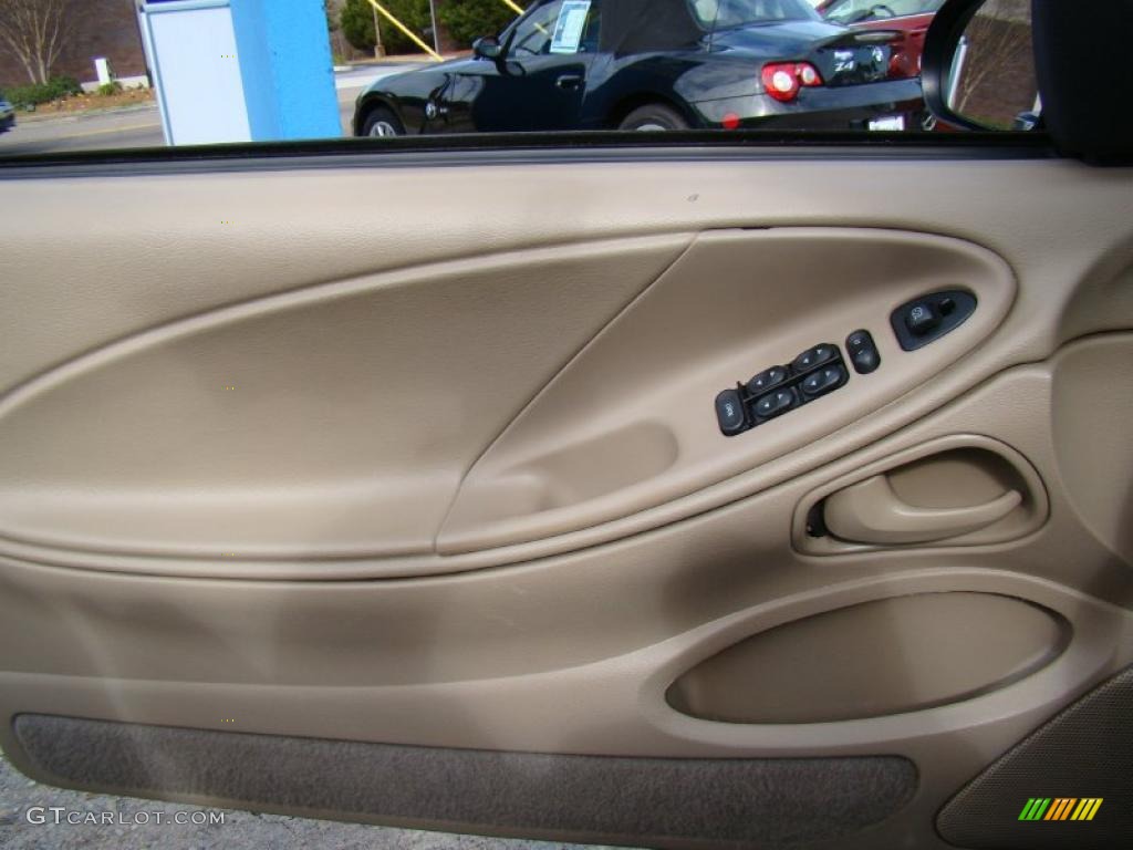 1999 Mustang GT Convertible - Electric Green Metallic / Medium Parchment photo #24