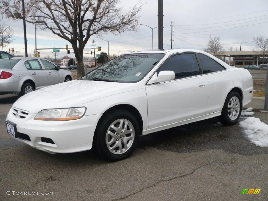 2002 Accord EX V6 Coupe - Taffeta White / Ivory photo #3