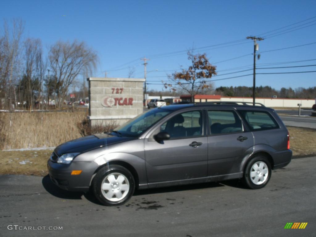 2007 Focus ZXW SE Wagon - Liquid Grey Metallic / Charcoal/Light Flint photo #1