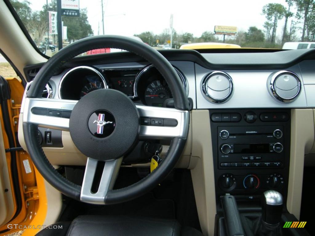2008 Mustang GT/CS California Special Coupe - Grabber Orange / Dark Charcoal/Medium Parchment photo #19
