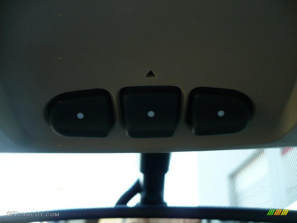 2009 Enclave CXL AWD - White Opal / Dark Titanium/Titanium photo #15