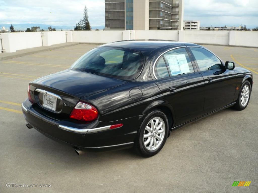 2002 S-Type 4.0 - Black / Charcoal photo #6