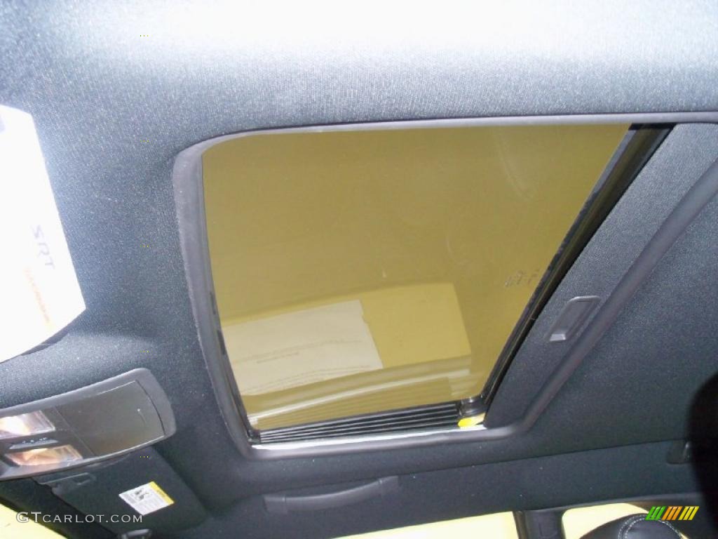 2010 Challenger SRT8 - Detonator Yellow / Dark Slate Gray photo #3