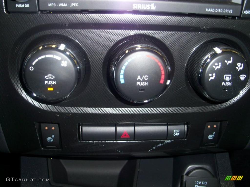 2010 Challenger SRT8 - Detonator Yellow / Dark Slate Gray photo #5