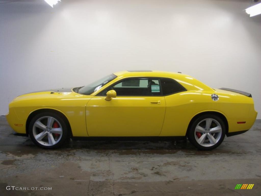 2010 Challenger SRT8 - Detonator Yellow / Dark Slate Gray photo #7