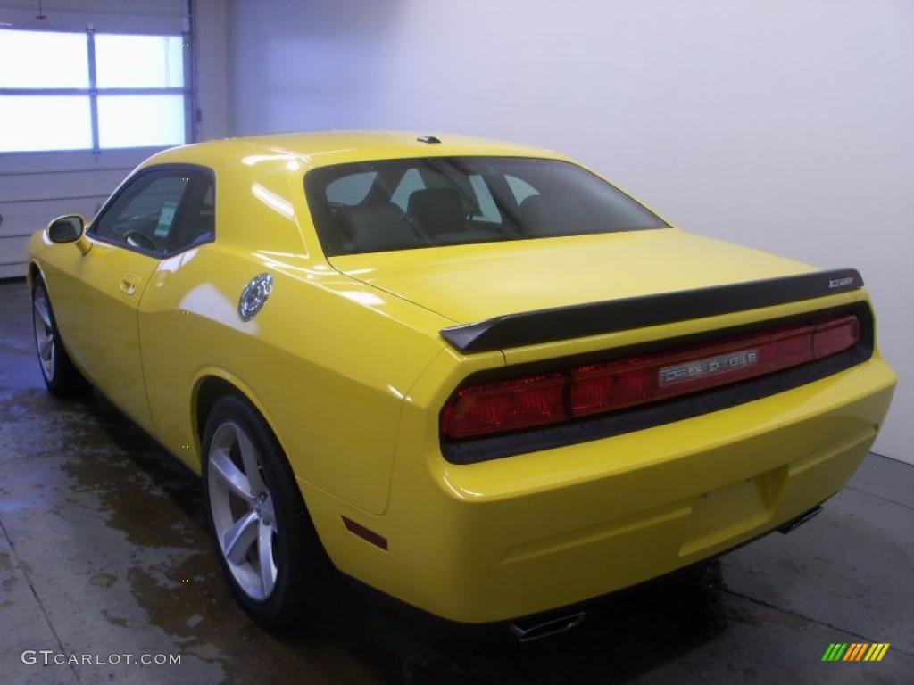 2010 Challenger SRT8 - Detonator Yellow / Dark Slate Gray photo #8
