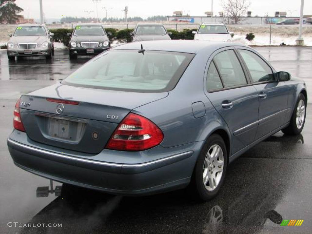 2005 E 320 CDI Sedan - Platinum Blue Metallic / Ash photo #3