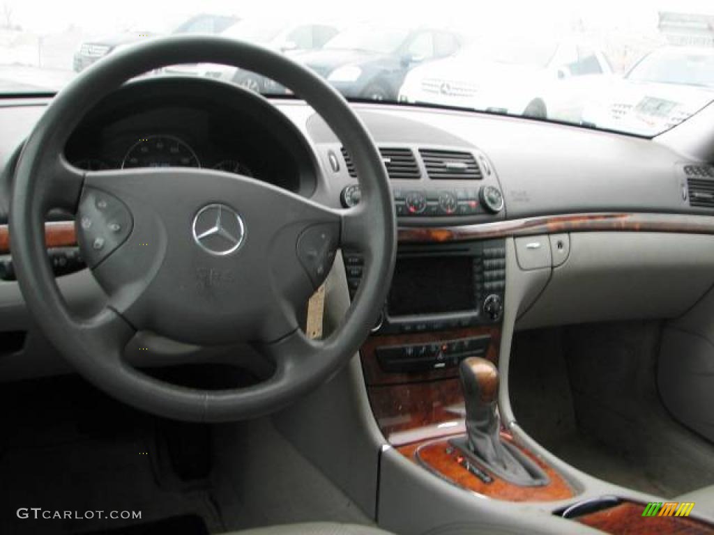 2005 E 320 CDI Sedan - Platinum Blue Metallic / Ash photo #8