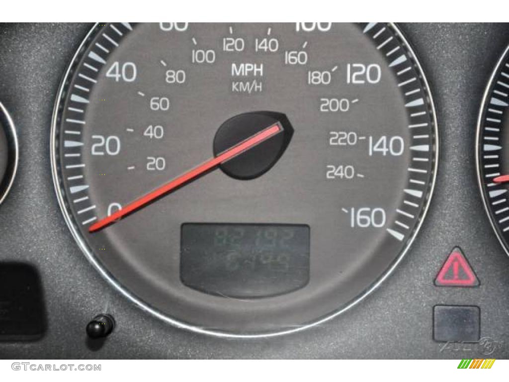 2004 XC90 T6 AWD - Black / Graphite photo #9