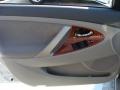 Classic Silver Metallic - Camry XLE Photo No. 6