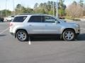 2007 Silver Pearl Saturn Outlook XR  photo #24