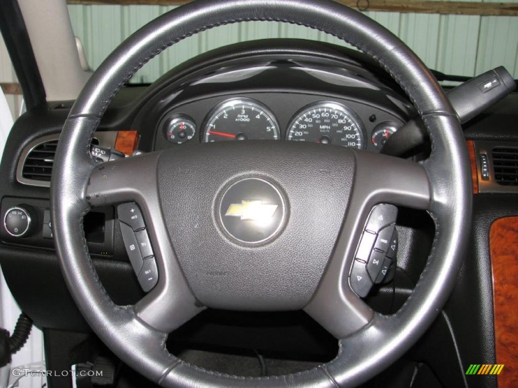 2007 Tahoe LTZ - Summit White / Ebony photo #11