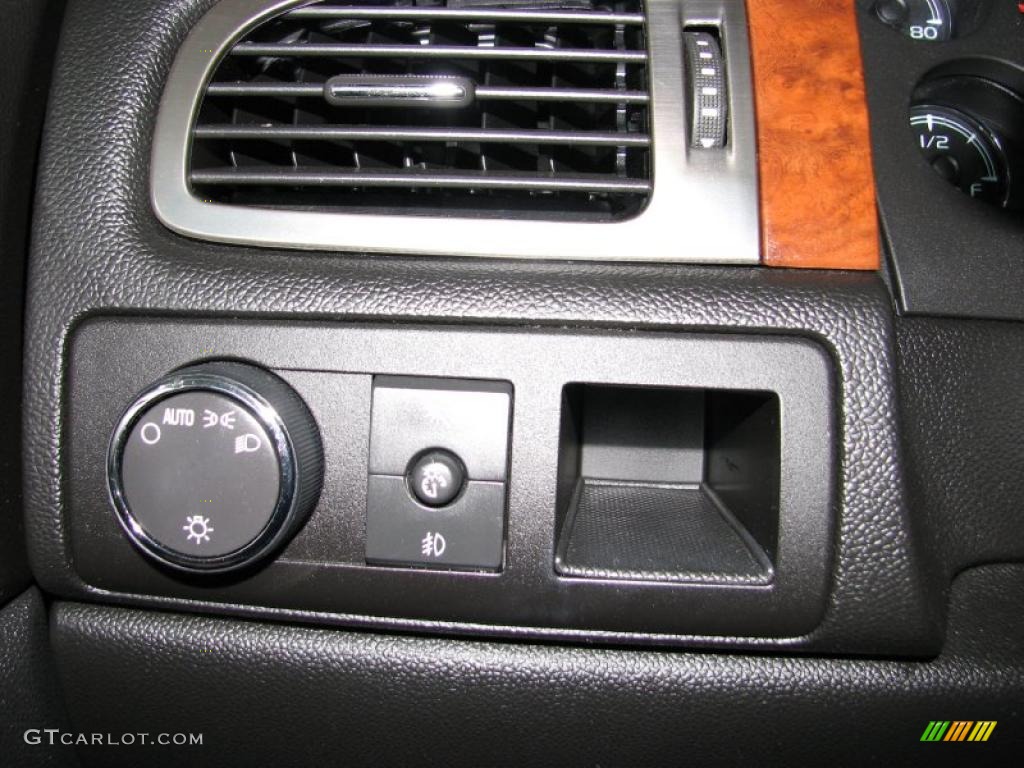 2007 Tahoe LTZ - Summit White / Ebony photo #14