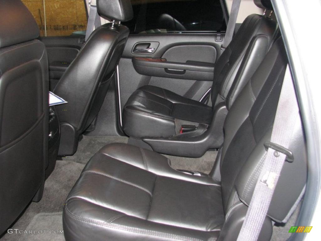 2007 Tahoe LTZ - Summit White / Ebony photo #21
