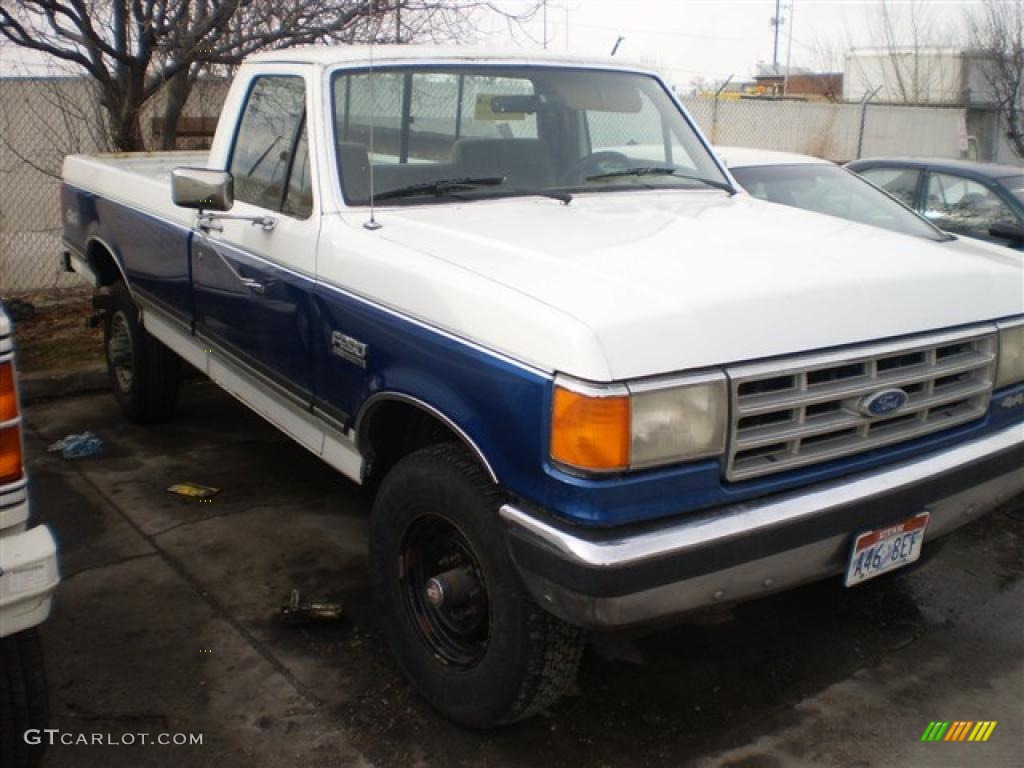 1987 F250 XLT Regular Cab 4x4 - Dark Blue Metallic / Tan photo #2